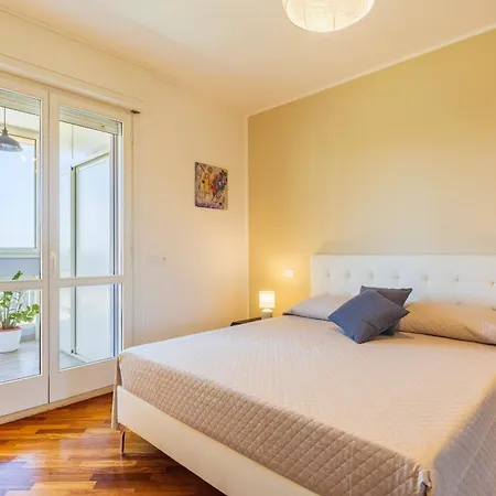 5' From The Sea, Modern With Terrace, Bbq And Sea View * Quartu SantʼElena